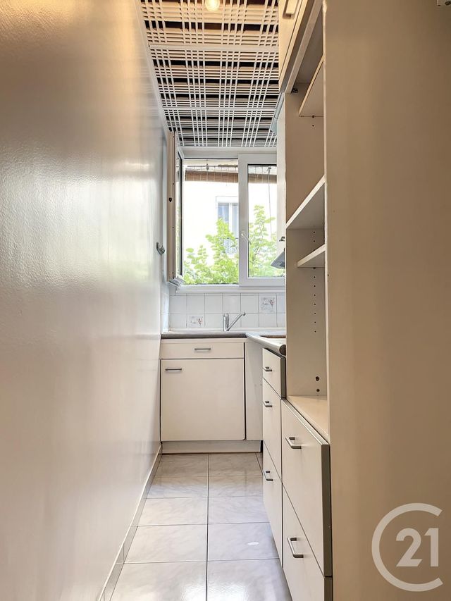 Appartement F3 &agrave; louer - 3 pi&egrave;ces - 44,99 m2 - Paris - 75012 - ILE-DE-FRANCE
