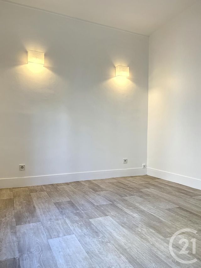 Appartement F3 &agrave; louer - 3 pi&egrave;ces - 44,99 m2 - Paris - 75012 - ILE-DE-FRANCE