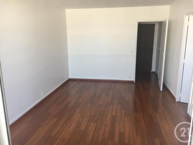 PARIS 75012 31,30 m 2 , 1 pièce Ref : 28643 Appartement Studio à louer 1 005 €