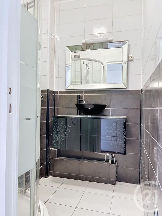 Appartement F3 &agrave; louer - 3 pi&egrave;ces - 40,20 m2 - Paris - 75012 - ILE-DE-FRANCE