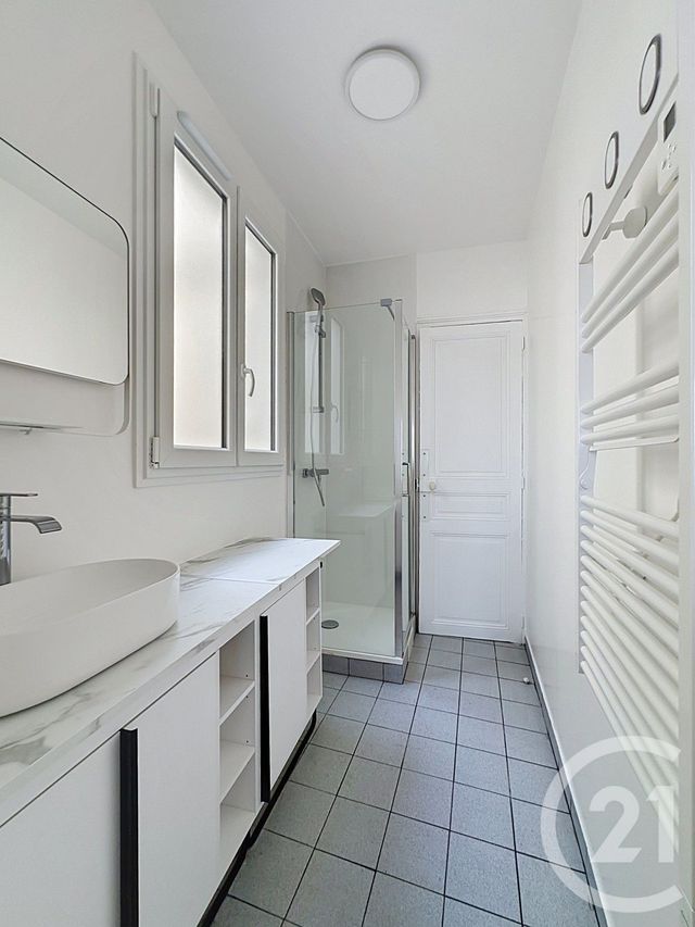 Appartement F3 &agrave; louer - 3 pi&egrave;ces - 56,77 m2 - Paris - 75012 - ILE-DE-FRANCE