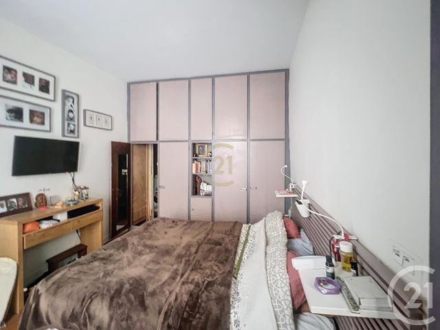 Appartement F6 à vendre - 6 pièces - 134 m2 - Paris - 75010 - ILE-DE-FRANCE