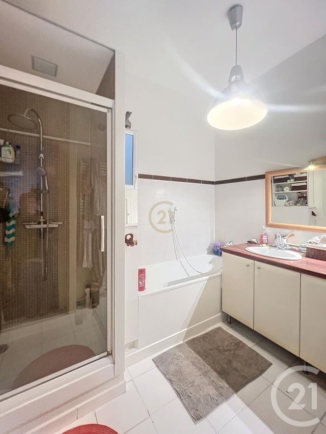 Appartement F6 à vendre - 6 pièces - 134 m2 - Paris - 75010 - ILE-DE-FRANCE