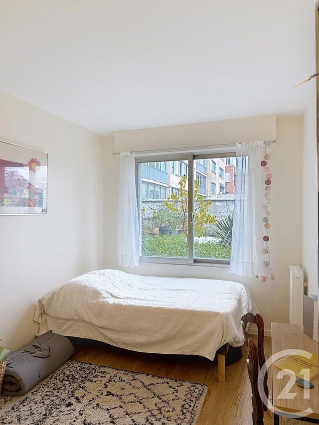 Appartement F3 à vendre - 4 pièces - 85 m2 - Paris - 75018 - ILE-DE-FRANCE