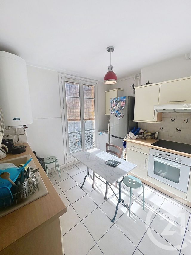 Appartement F2 à vendre - 3 pièces - 54,50 m2 - Paris - 75010 - ILE-DE-FRANCE