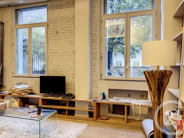 Appartement Duplex &agrave; vendre - 4 pi&egrave;ces - 82 m2 - Paris - 75018 - ILE-DE-FRANCE