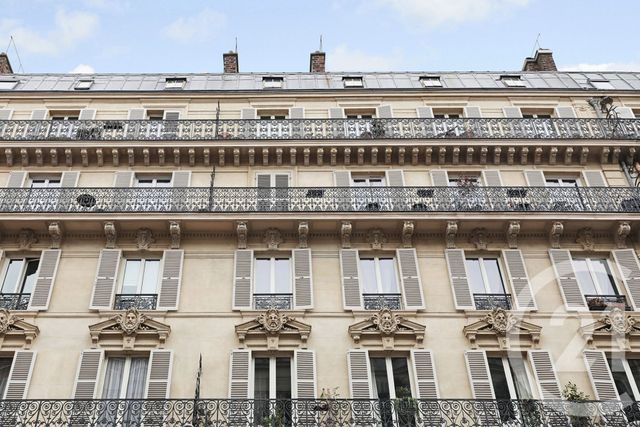 Chambre à vendre - 1 pièce - 7,65 m2 - Paris - 75010 - ILE-DE-FRANCE