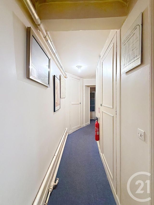 Appartement Local &agrave; vendre - 4 pi&egrave;ces - 100,10 m2 - Paris - 75010 - ILE-DE-FRANCE