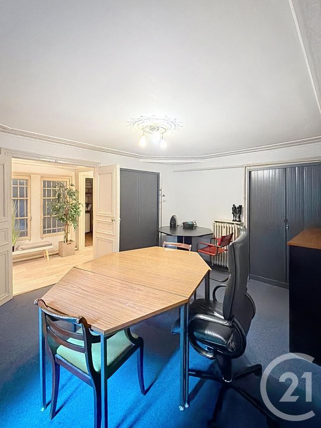 Appartement Local &agrave; vendre - 4 pi&egrave;ces - 100,10 m2 - Paris - 75010 - ILE-DE-FRANCE