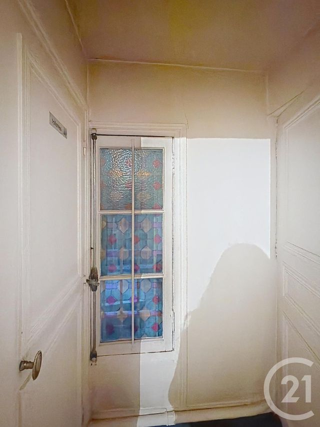 Appartement Local &agrave; vendre - 4 pi&egrave;ces - 100,10 m2 - Paris - 75010 - ILE-DE-FRANCE