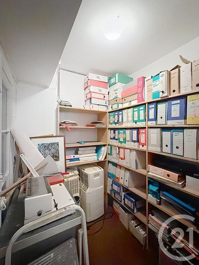 Appartement Local &agrave; vendre - 4 pi&egrave;ces - 100,10 m2 - Paris - 75010 - ILE-DE-FRANCE