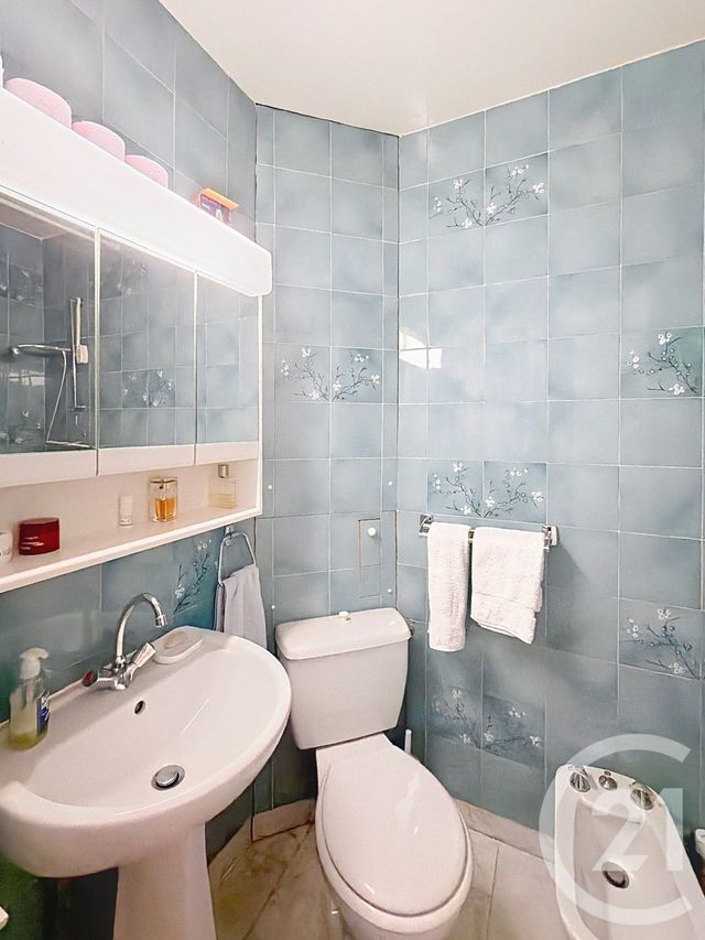 Appartement T3 &agrave; vendre - 3 pi&egrave;ces - 47,30 m2 - Paris - 75010 - ILE-DE-FRANCE