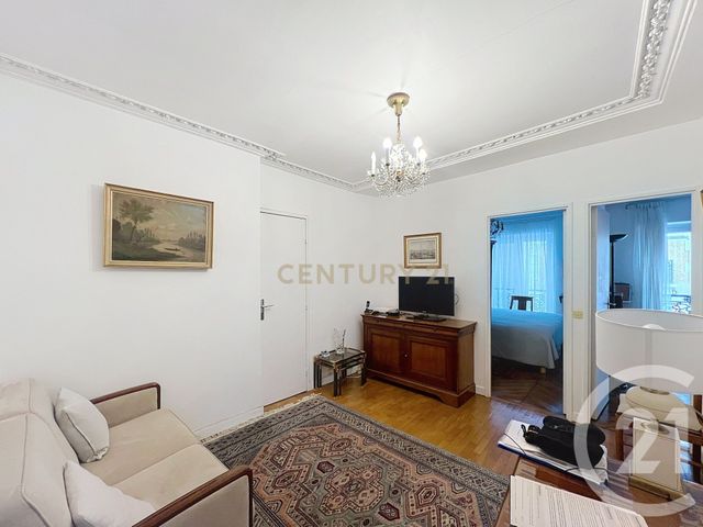 Appartement T3 &agrave; vendre - 3 pi&egrave;ces - 47,30 m2 - Paris - 75010 - ILE-DE-FRANCE