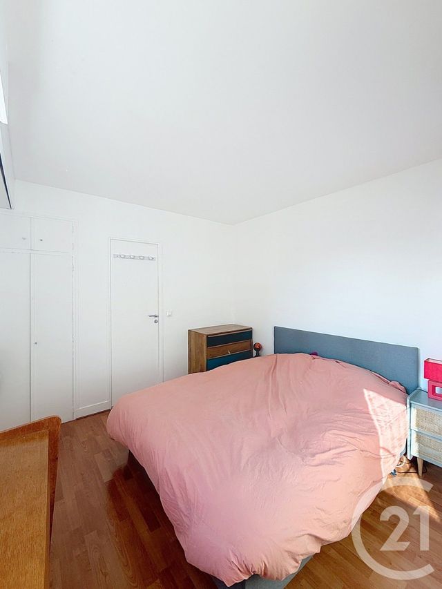 Appartement F3 &agrave; vendre - 4 pi&egrave;ces - 64,60 m2 - Paris - 75010 - ILE-DE-FRANCE