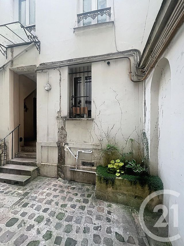 Appartement Studio &agrave; vendre - 1 pi&egrave;ce - 11,30 m2 - Paris - 75010 - ILE-DE-FRANCE