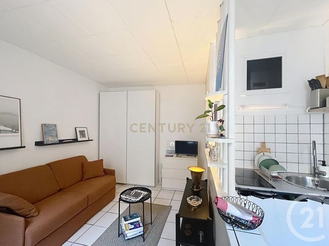 Appartement F1 &agrave; vendre - 1 pi&egrave;ce - 15 m2 - Paris - 75018 - ILE-DE-FRANCE