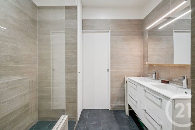 Appartement F4 &agrave; vendre - 4 pi&egrave;ces - 91,51 m2 - Paris - 75019 - ILE-DE-FRANCE