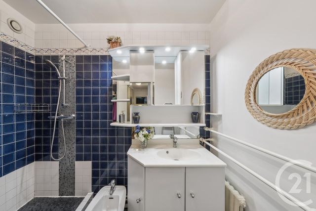 Appartement F3 &agrave; vendre - 4 pi&egrave;ces - 78,49 m2 - Paris - 75019 - ILE-DE-FRANCE