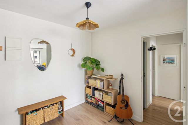 Appartement F2 &agrave; vendre - 2 pi&egrave;ces - 55 m2 - Paris - 75019 - ILE-DE-FRANCE