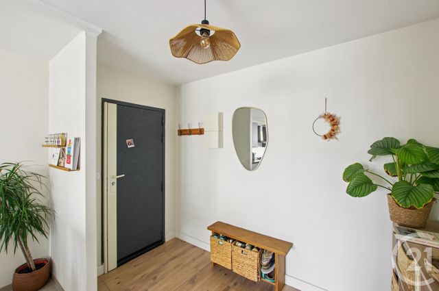 Appartement F2 &agrave; vendre - 2 pi&egrave;ces - 55 m2 - Paris - 75019 - ILE-DE-FRANCE