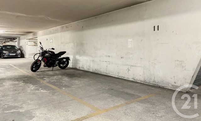 parking - PARIS - 75019