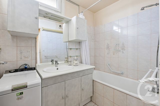 Appartement F3 &agrave; vendre - 3 pi&egrave;ces - 57,42 m2 - Clichy - 92 - ILE-DE-FRANCE