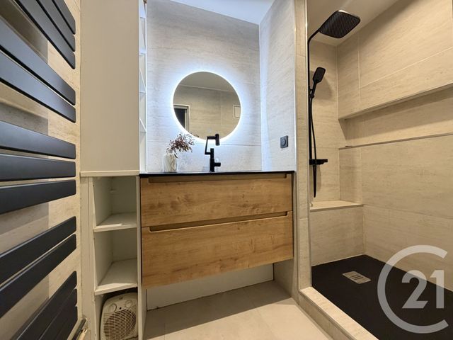 Appartement F2 &agrave; louer - 2 pi&egrave;ces - 46,55 m2 - Paris - 75019 - ILE-DE-FRANCE