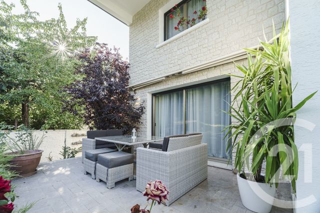 Maison &agrave; vendre - 9 pi&egrave;ces - 290,70 m2 - Villejuif - 94 - ILE-DE-FRANCE