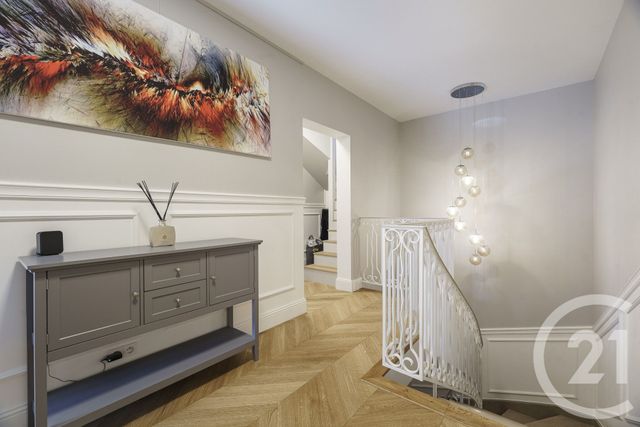 Maison &agrave; vendre - 9 pi&egrave;ces - 290,70 m2 - Villejuif - 94 - ILE-DE-FRANCE