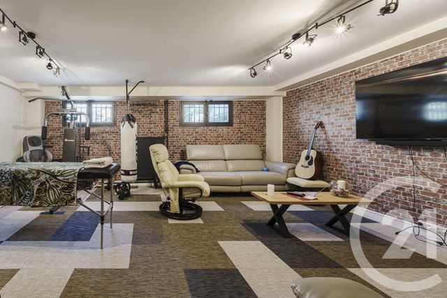 Maison &agrave; vendre - 9 pi&egrave;ces - 290,70 m2 - Villejuif - 94 - ILE-DE-FRANCE