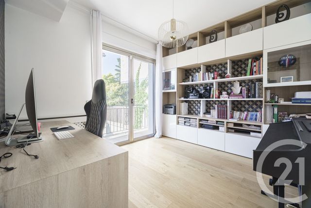 Maison &agrave; vendre - 9 pi&egrave;ces - 290,70 m2 - Villejuif - 94 - ILE-DE-FRANCE