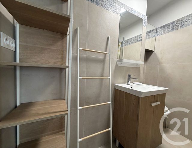 Appartement F2 &agrave; louer - 2 pi&egrave;ces - 31,03 m2 - Paris - 75019 - ILE-DE-FRANCE
