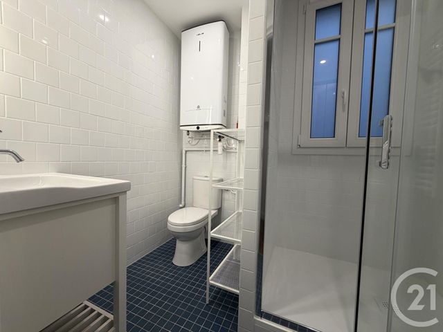 Appartement T2 &agrave; louer - 2 pi&egrave;ces - 34,68 m2 - Paris - 75018 - ILE-DE-FRANCE