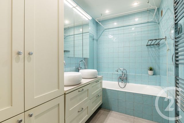 Appartement F3 &agrave; louer - 3 pi&egrave;ces - 77,97 m2 - Paris - 75005 - ILE-DE-FRANCE