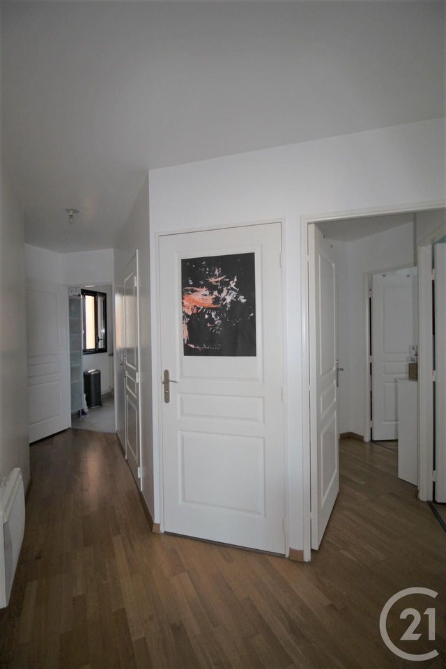 Appartement F3 &agrave; louer - 3 pi&egrave;ces - 65,73 m2 - Levallois Perret - 92 - ILE-DE-FRANCE