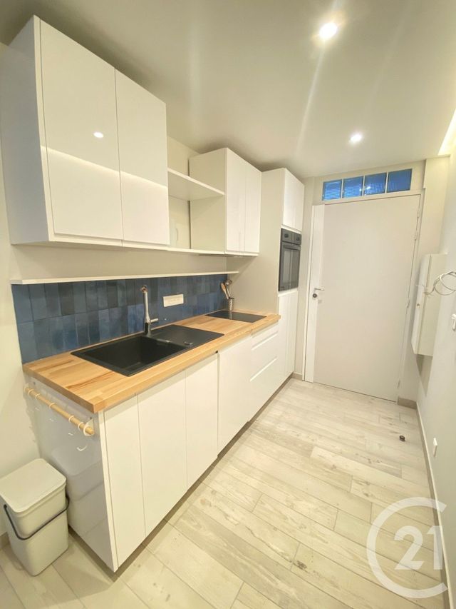 Appartement F2 &agrave; louer - 2 pi&egrave;ces - 36,92 m2 - Paris - 75009 - ILE-DE-FRANCE