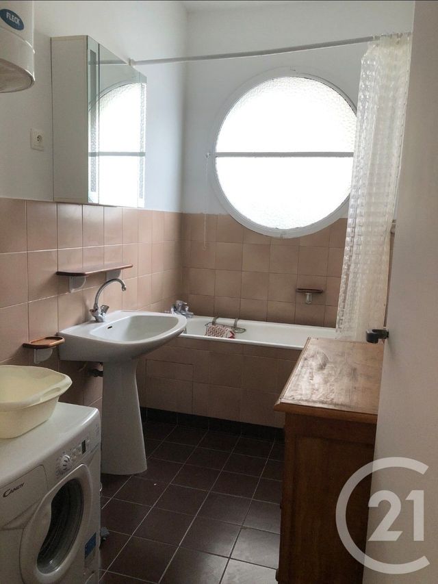 Appartement F2 &agrave; louer - 2 pi&egrave;ces - 58,90 m2 - Paris - 75014 - ILE-DE-FRANCE