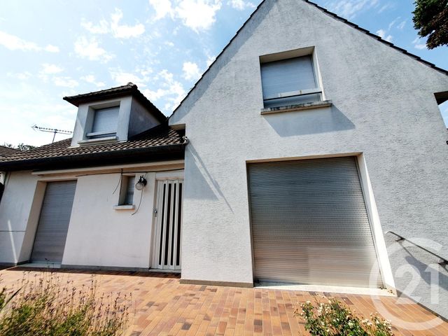 Maison &agrave; vendre - 6 pi&egrave;ces - 147,97 m2 - Ormesson Sur Marne - 94 - ILE-DE-FRANCE