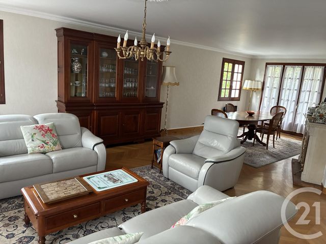 Maison à vendre - 8 pièces - 183 m2 - Ormesson Sur Marne - 94 - ILE-DE-FRANCE