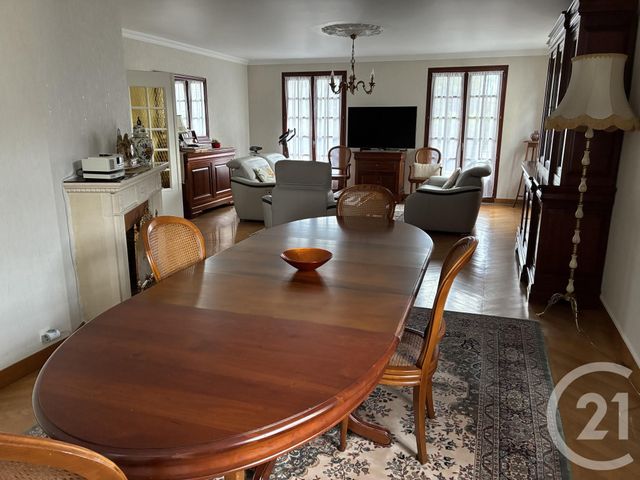 Maison à vendre - 8 pièces - 183 m2 - Ormesson Sur Marne - 94 - ILE-DE-FRANCE