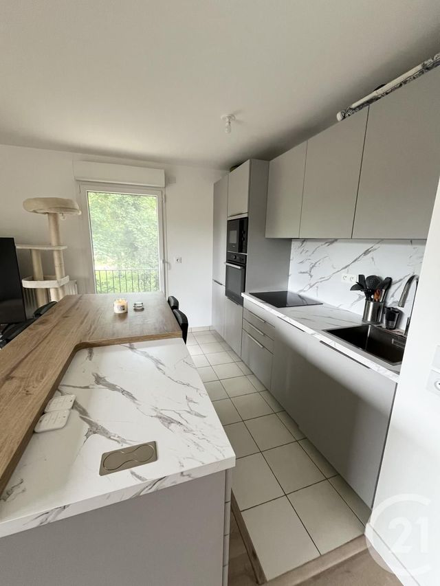 Appartement F3 à vendre - 3 pièces - 61 m2 - Sucy En Brie - 94 - ILE-DE-FRANCE