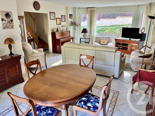 Maison à vendre - 6 pièces - 151 m2 - Sucy En Brie - 94 - ILE-DE-FRANCE