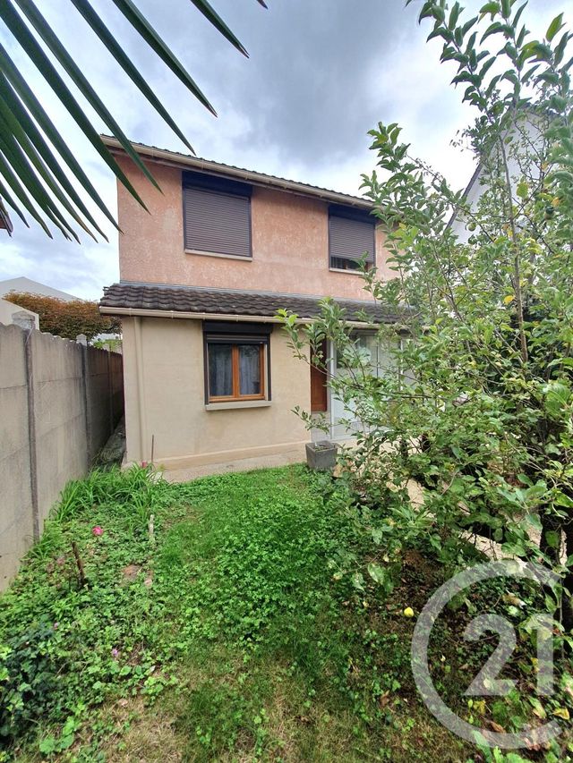 Maison à vendre - 5 pièces - 120 m2 - Sucy En Brie - 94 - ILE-DE-FRANCE