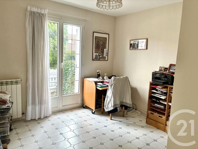 Maison à vendre - 6 pièces - 200 m2 - Ormesson Sur Marne - 94 - ILE-DE-FRANCE