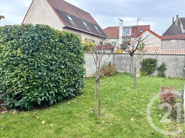 Maison à vendre - 6 pièces - 200 m2 - Ormesson Sur Marne - 94 - ILE-DE-FRANCE