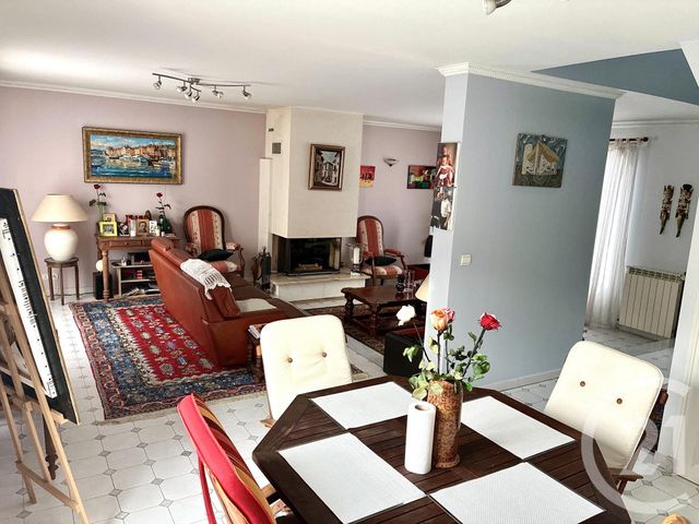 Maison à vendre - 6 pièces - 200 m2 - Ormesson Sur Marne - 94 - ILE-DE-FRANCE