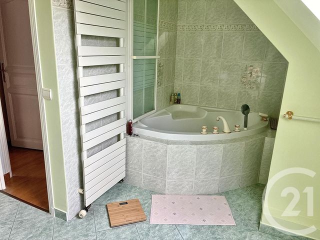 Maison à vendre - 6 pièces - 200 m2 - Ormesson Sur Marne - 94 - ILE-DE-FRANCE