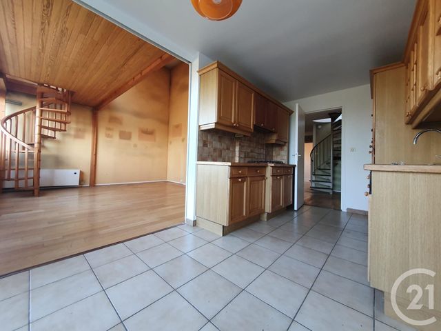 Appartement Duplex à vendre - 6 pièces - 124,99 m2 - Sucy En Brie - 94 - ILE-DE-FRANCE