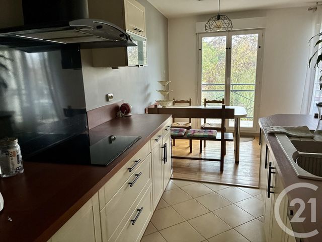 Appartement à vendre - 3 pièces - 70,11 m2 - Boissy St Leger - 94 - ILE-DE-FRANCE