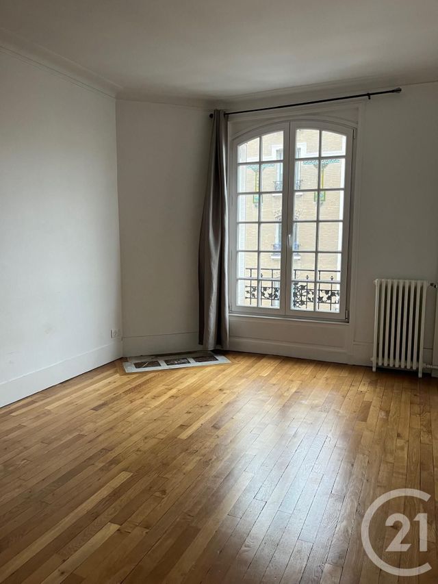 Appartement F4 &agrave; louer - 4 pi&egrave;ces - 81,37 m2 - La Varenne St Hilaire - 94 - ILE-DE-FRANCE
